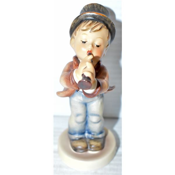 SERENADE BOY HUMMEL VINTAGE FIGURINE