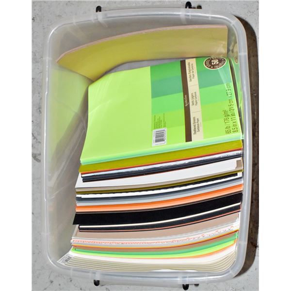 TOTE FULL OF HEAVY CRAFT MULTICOLOR PAPER