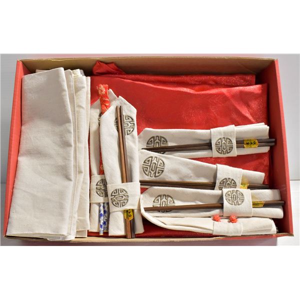 RED TABLE CLOTH, 6 NAPKINS/CHOPSTICKS, PLACEMATS