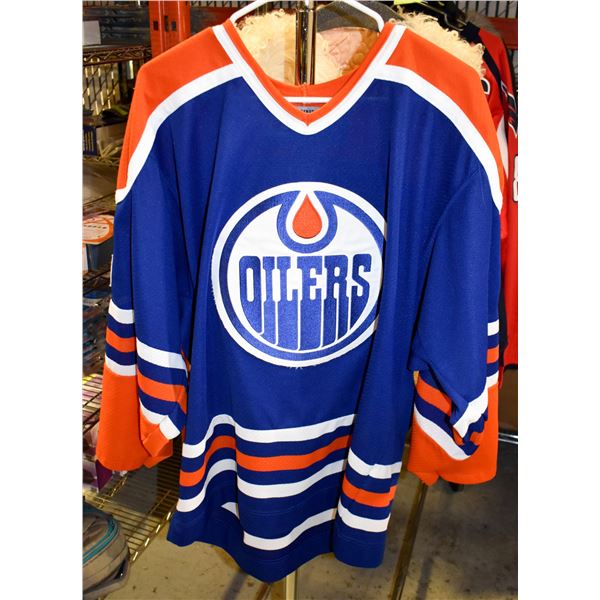 OILERS PASANI SIZE LARGE JERSEY