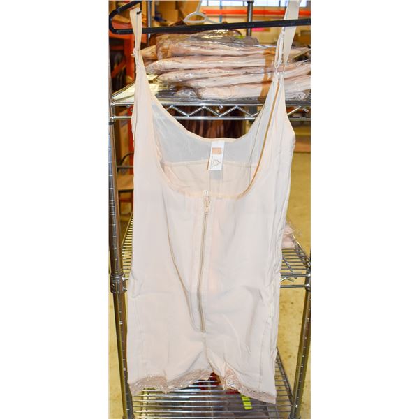 WOMENS SEAMLESS FIRM CONTROL SHAPEWEAR SIZE 3XL