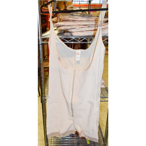 WOMENS SEAMLESS FIRM CONTROL SHAPEWEAR SIZE 3XL