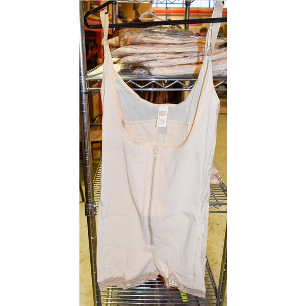 WOMENS SEAMLESS FIRM CONTROL SHAPEWEAR SIZE 3XL