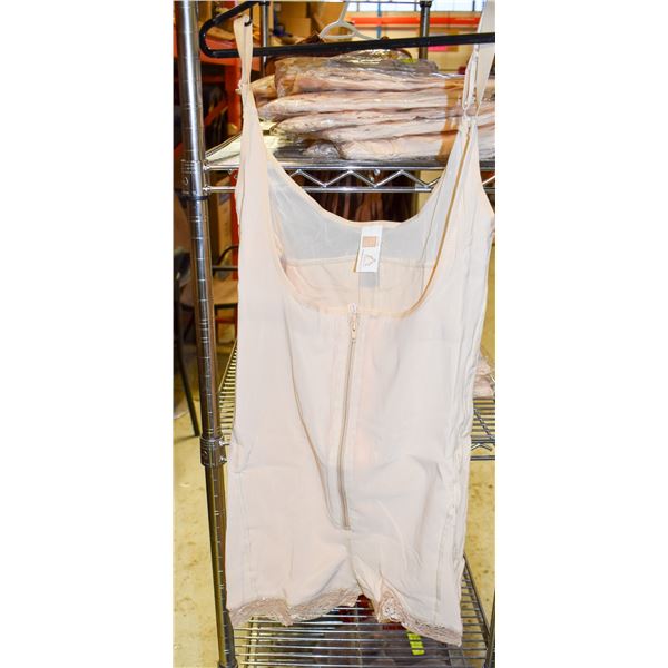 WOMENS SEAMLESS FIRM CONTROL SHAPEWEAR SIZE XL