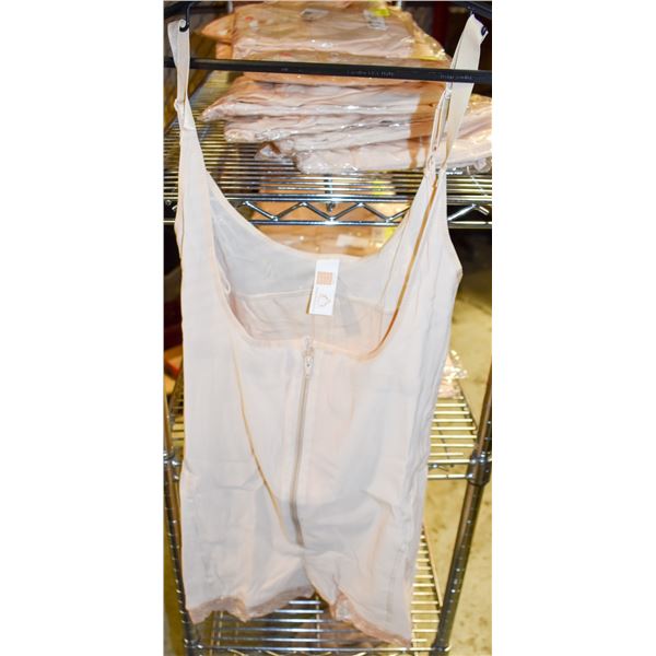 WOMENS SEAMLESS FIRM CONTROL SHAPEWEAR SIZE XL