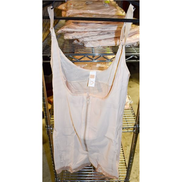 WOMENS SEAMLESS FIRM CONTROL SHAPEWEAR SIZE XL