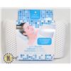 Image 1 : NEW 11.6" X 12.2" BATH PILLOW
