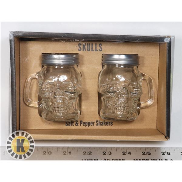 NEW SKULL THEME SALT AND PEPPER SHAKER SET