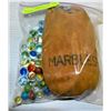 Image 1 : VINTAGE LOT OF MARBLES IN SUEDE BAG