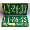 Image 1 : 1971 VINTAGE LICENSE PLATES- SET OF 2