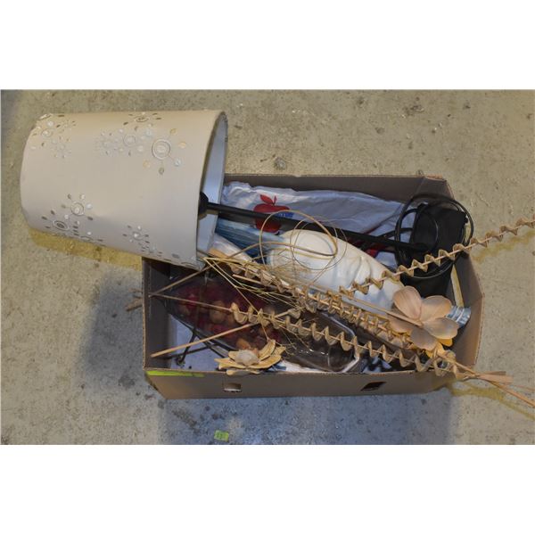 LOT OF ASSORTED DECOR