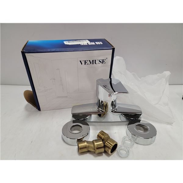 STAINLESS BATHROOM FAUCET