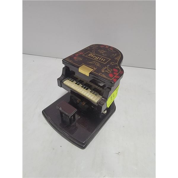 VINTAGE REGIN GRAND PIANO MUSIC BOX