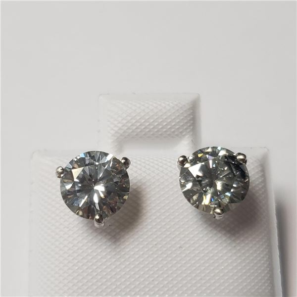 BZ802-33 14K VERY LIGHT GREEN MOISSANITE EARRINGS