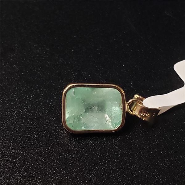 BZ802-41 14K COLOMBIA EMERALD(2.1CT) PENDANT