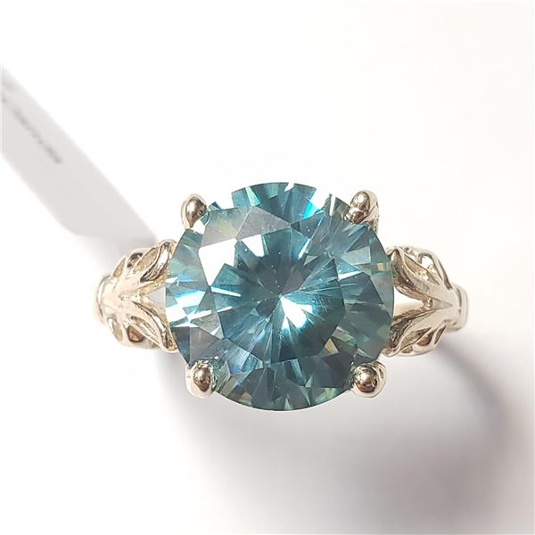 BZ802-37 10K  VIVID GREEN BLUE MOISSANITE RING