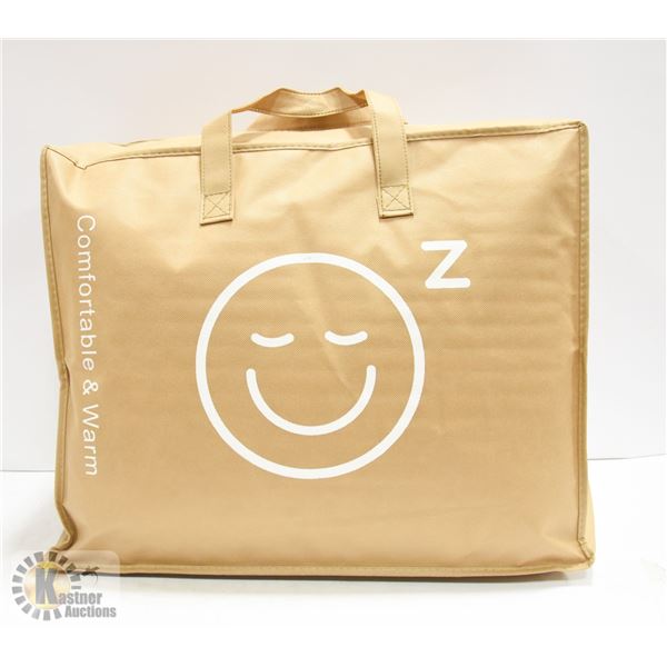 NEW GOOSE FEATHER DOWN FILLED KING SIZE COMFORTER