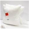 Image 1 : SET OF 2 WHITE THROW PILLOWS, APPROX. 16 X 16"