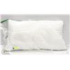 Image 1 : VIEWSTAR LUXURY DOWN ALTERNATIVE PILLOW