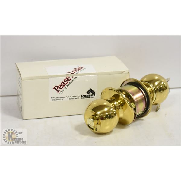 EXTERIOR DOOR LOCKSET WITH KEYS - NEW WITH BOX