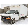 Image 2 : 2009 GMC CUTAWAY 3500 1-TON CUBE VAN