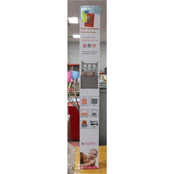 NEW IN BOX RETRACTABLE GREY SAFETY GATE