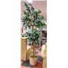Image 1 : LARGE INDOOR ARTIFICIAL TREE IN 16 INCH