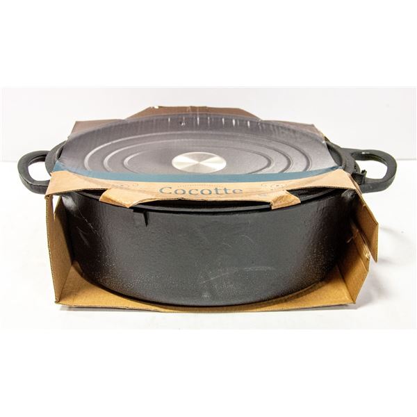 NEW 3.6L CAST IRON OVAL POT WITH LID