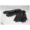 Image 1 : 2 NEW PAIRS OF LEATHER GLOVES