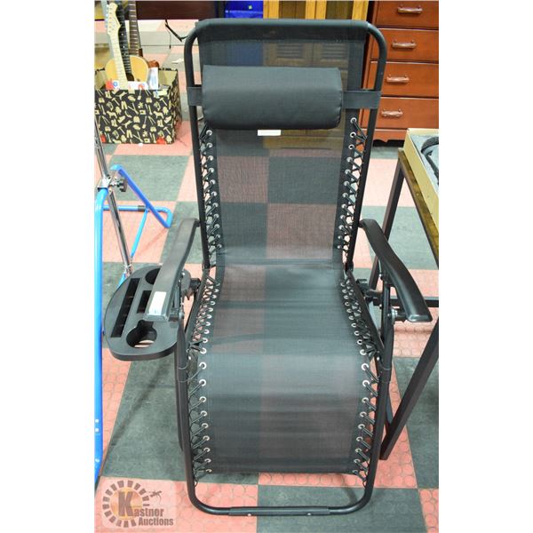 NEW ZERO GRAVITY RECLINING ADJUSTABLE PATIO CHAIR