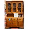 Image 1 : VILAS CANADA MADE WOODEN CHINA CABINET W/ GLASS