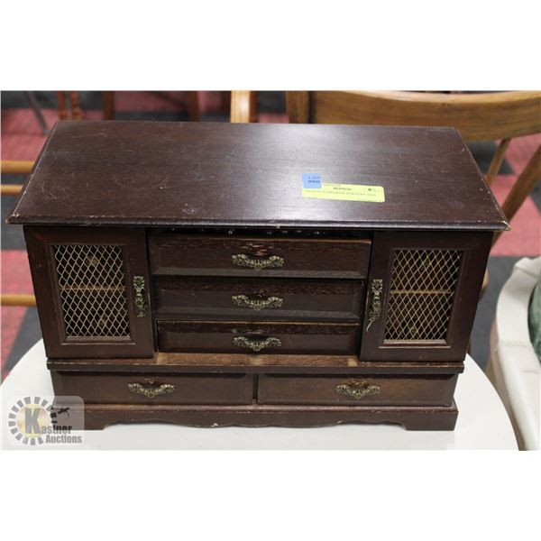ESTATE 9 DRAWER JEWELERY BOX