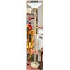 Image 1 : LIVING ROOM LAMP APPROX 70" TALL
