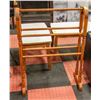 Image 1 : WOODEN QUILT RACK 34" TALL