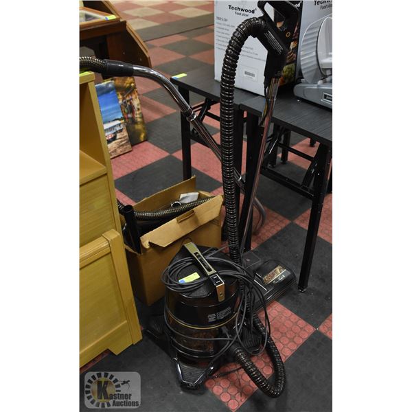 RAINBOW SE VACUUM  WITH ATTACHMENTS & CARPET