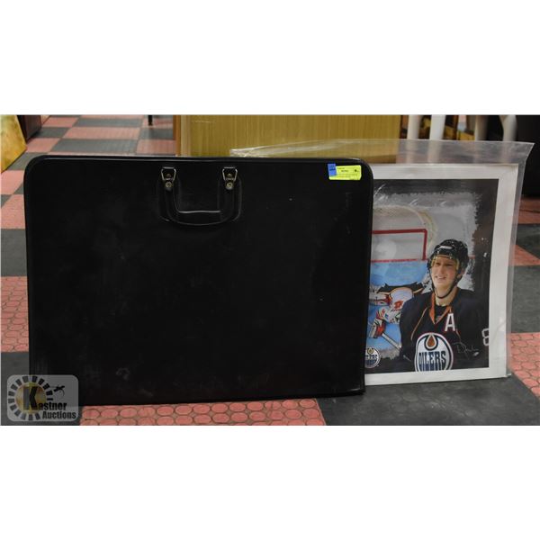 LEATHER ZIP UP CASE/FOLDER W/ ASSORTED WALL DECOR