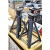 Image 1 : PAIR OF HEAVY DUTY JACK STANDS