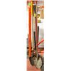 Image 1 : 4 SHOVELS
