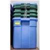 Image 1 : SET OF 4 RUBBERMAID STORAGE TOTES WITH LIDS -