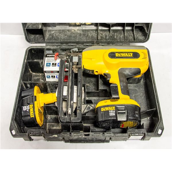 DEWALT NAILER W/ 2 X 18V BATTERIES