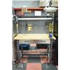 Image 1 : MASTERCRAFT STANDING WORK BENCH WITH CONTENTS