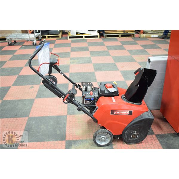 CRAFTSMAN BRIGGS & STRATTON 900 SNOWBLOWER- NEW