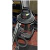 Image 1 : 12 GALLON SHOP VAC.