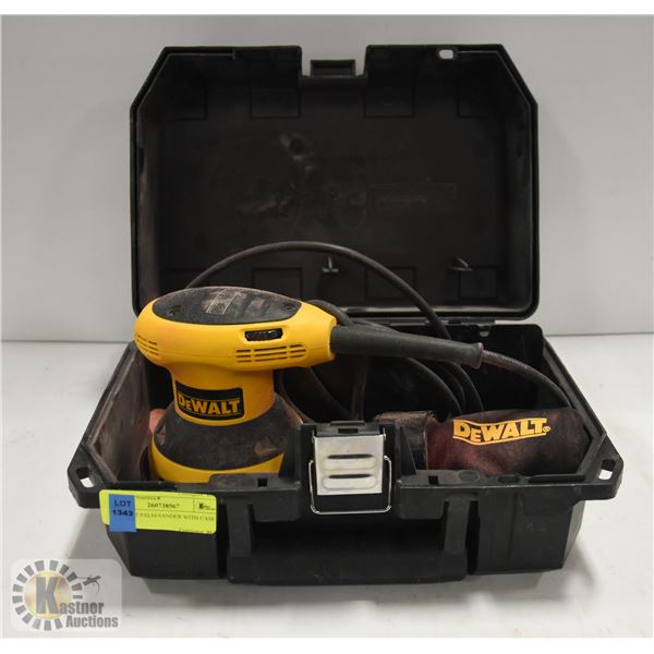 DEWALT PALM SANDER WITH CASE