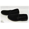 Image 1 : FOAMTREADS MENS SLIPPERS SIZE 10- NEW IN BOX