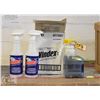 Image 1 : CASE WITH COMMERCIAL WINDEX & APPLICATOR BOTTLES