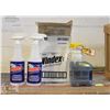 Image 1 : CASE WITH COMMERCIAL WINDEX & APPLICATOR BOTTLES