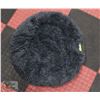 Image 1 : NEW BLUE/GREY 27.6" WIDE DONUT PET BED WITH
