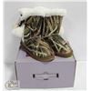 Image 1 : DAWGS KIDS MOSSY OAK SIDE TIE BOOTS SIZE 10/11