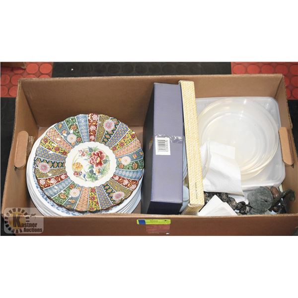 BOX OF ORNAMENTAL PLATES AND DISH SET